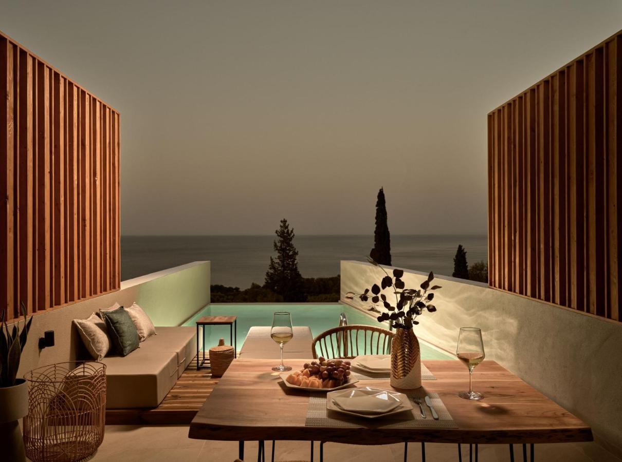 The Sall Suites Complex B - Iconic Sea Views, By Zantewize Agios Nikolaos  Luaran gambar